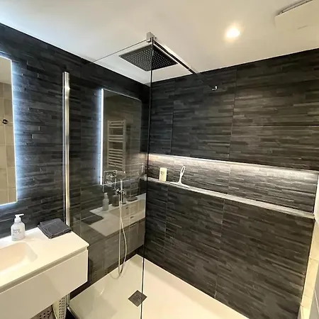 شقة 2 Pieces Vue Mer, A Proximite De *