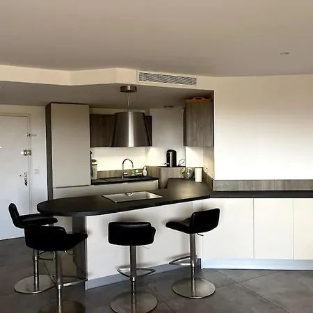 2 Pieces Vue Mer, A Proximite De ماندوليو لا نابول